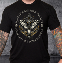 Load image into Gallery viewer, T-shirt Be the Weapon on Vintage Black
