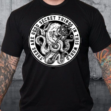 Load image into Gallery viewer, T-Shirt Full Fathom Five Black and White
